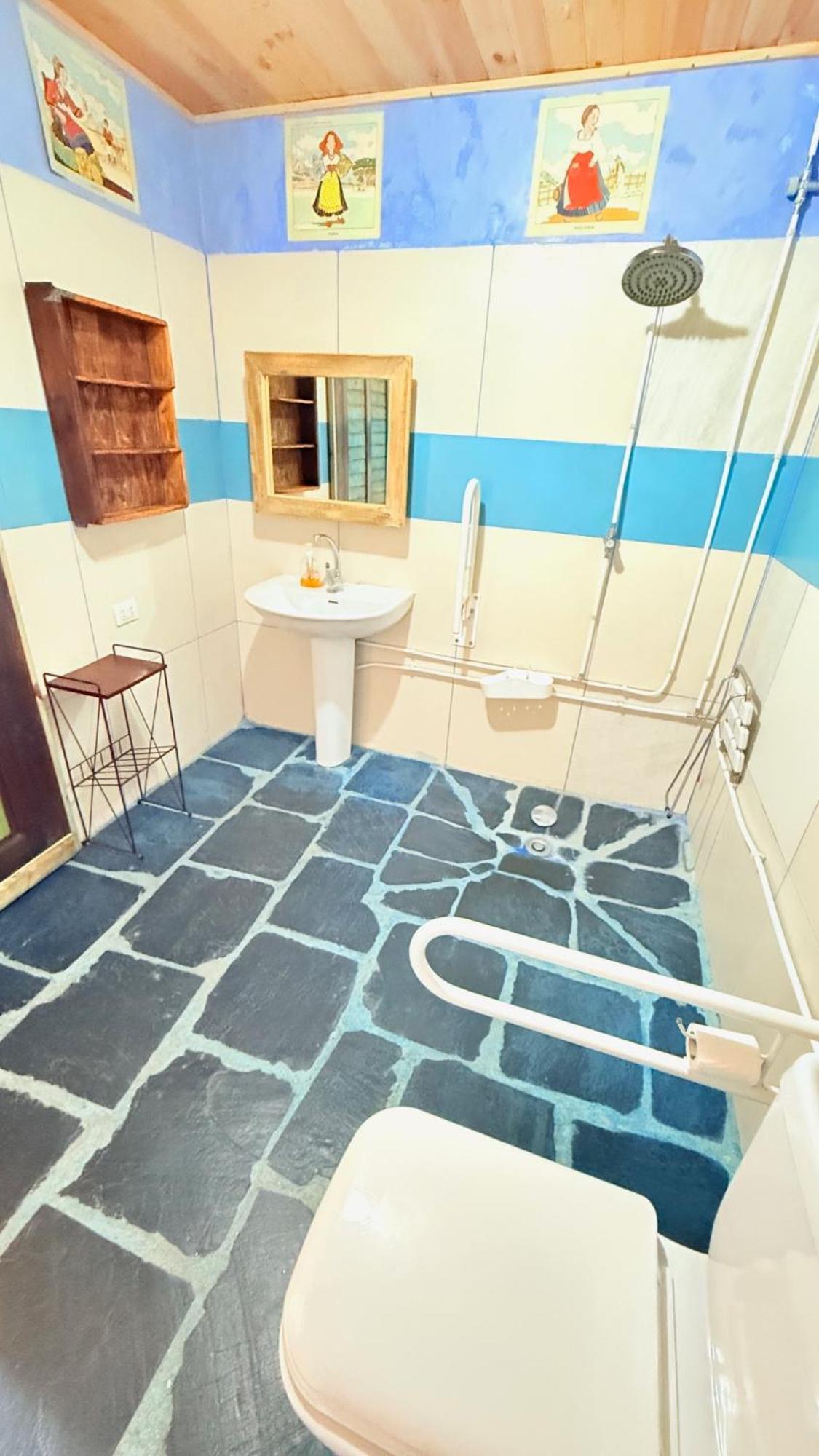 Pension Y Albergue Matias Locanda Sarria Exteriér fotografie