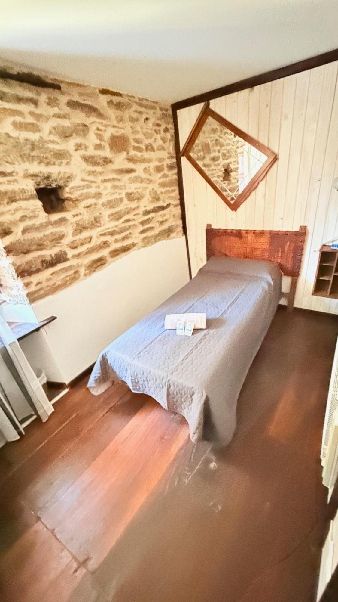 Pension Y Albergue Matias Locanda Sarria Exteriér fotografie